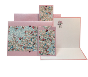 Flower Stream on Rose - Gift Messenger
